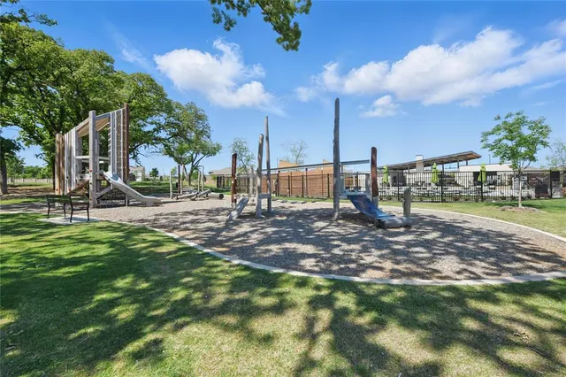 $390,000 | 2304 Blackcap Street, Denton, TX 76205