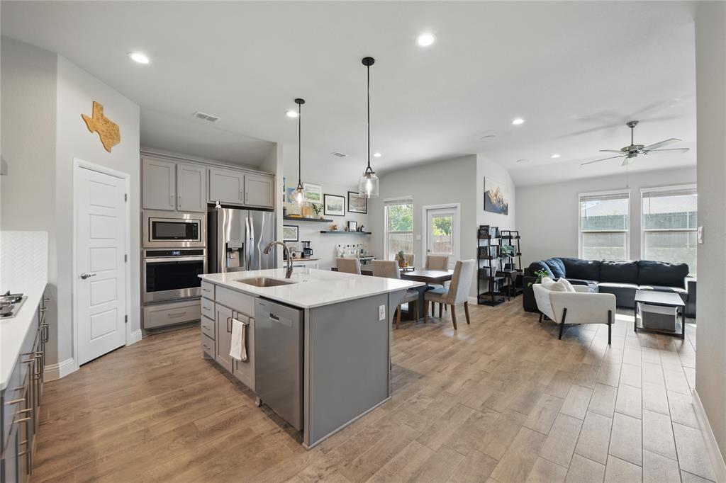 2304 Blackcap Street Denton, TX 76205 - Photo 5 of 40