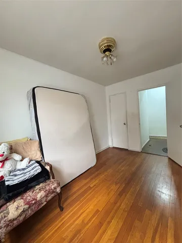 $135,000 | 740 East 232nd Street, Unit TB | Wakefield