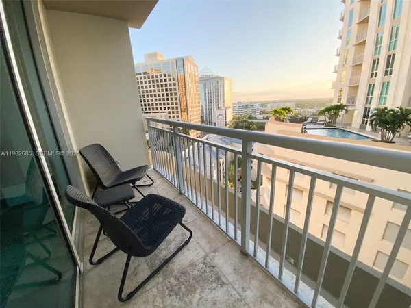 $449,000 | 9055 Southwest 73rd Court, Unit 908, Miami, FL 33156