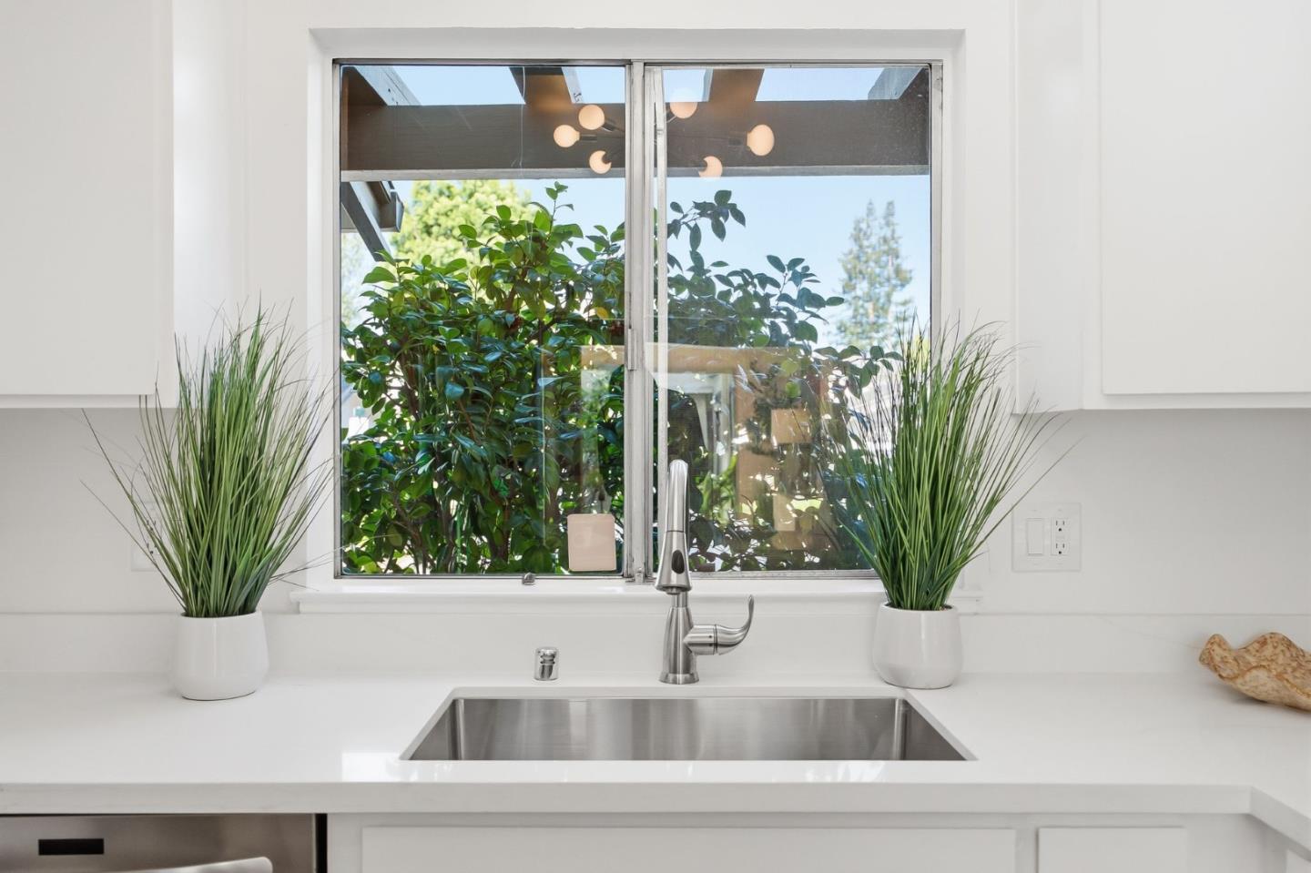 1265 Riesling Terrace Sunnyvale, CA 94087 - Photo 6 of 34
