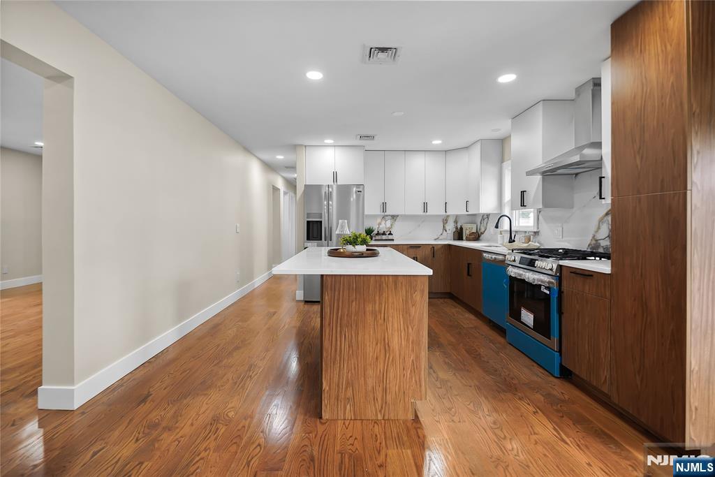 128 Grove Street Mahwah, NJ 07430 - Photo 10 of 27