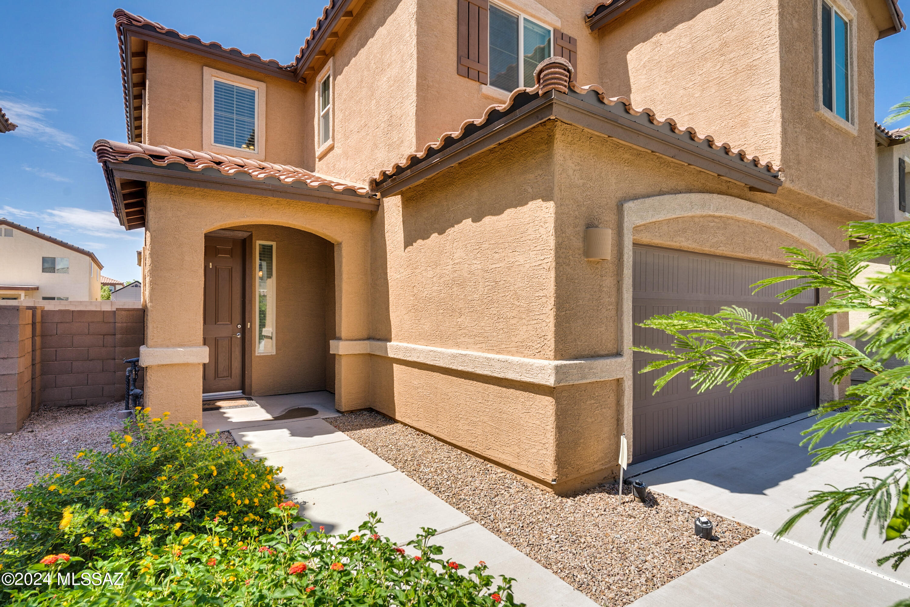 6736 Neptune Cove Road Tucson, AZ 85756 - Photo 2 of 47 Gallery Image 2