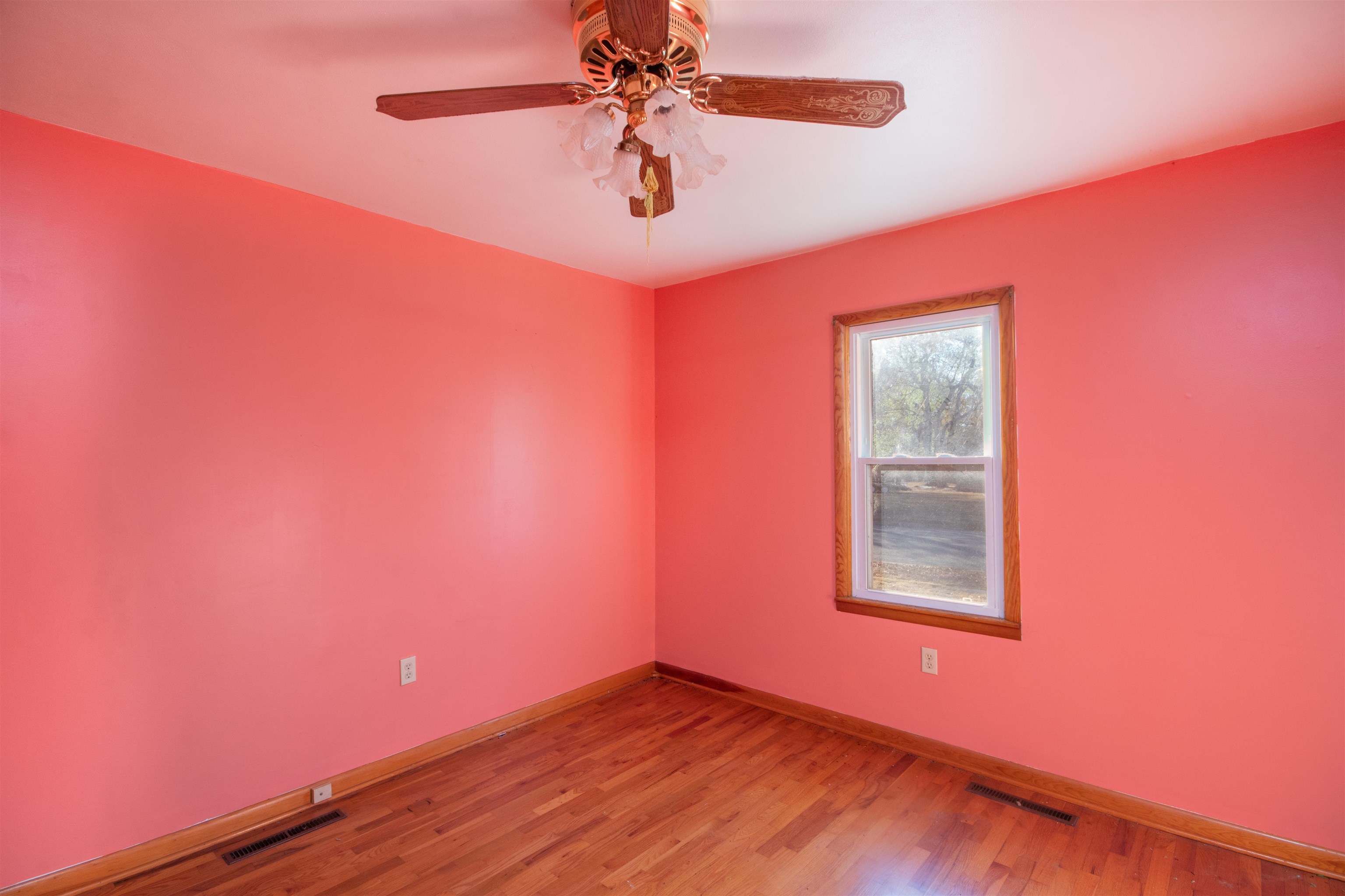 750 West Sherman Avenue Kingman, KS 67068 - Photo 20 of 24