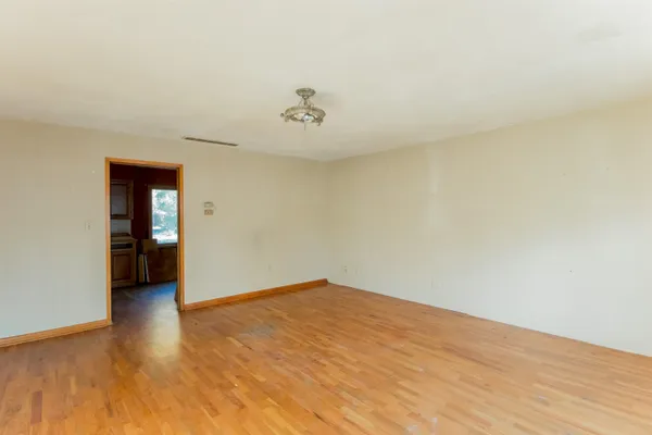 $50,000 | 750 West Sherman Avenue, Kingman, KS 67068