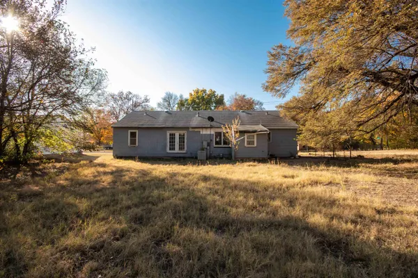 $50,000 | 750 West Sherman Avenue, Kingman, KS 67068