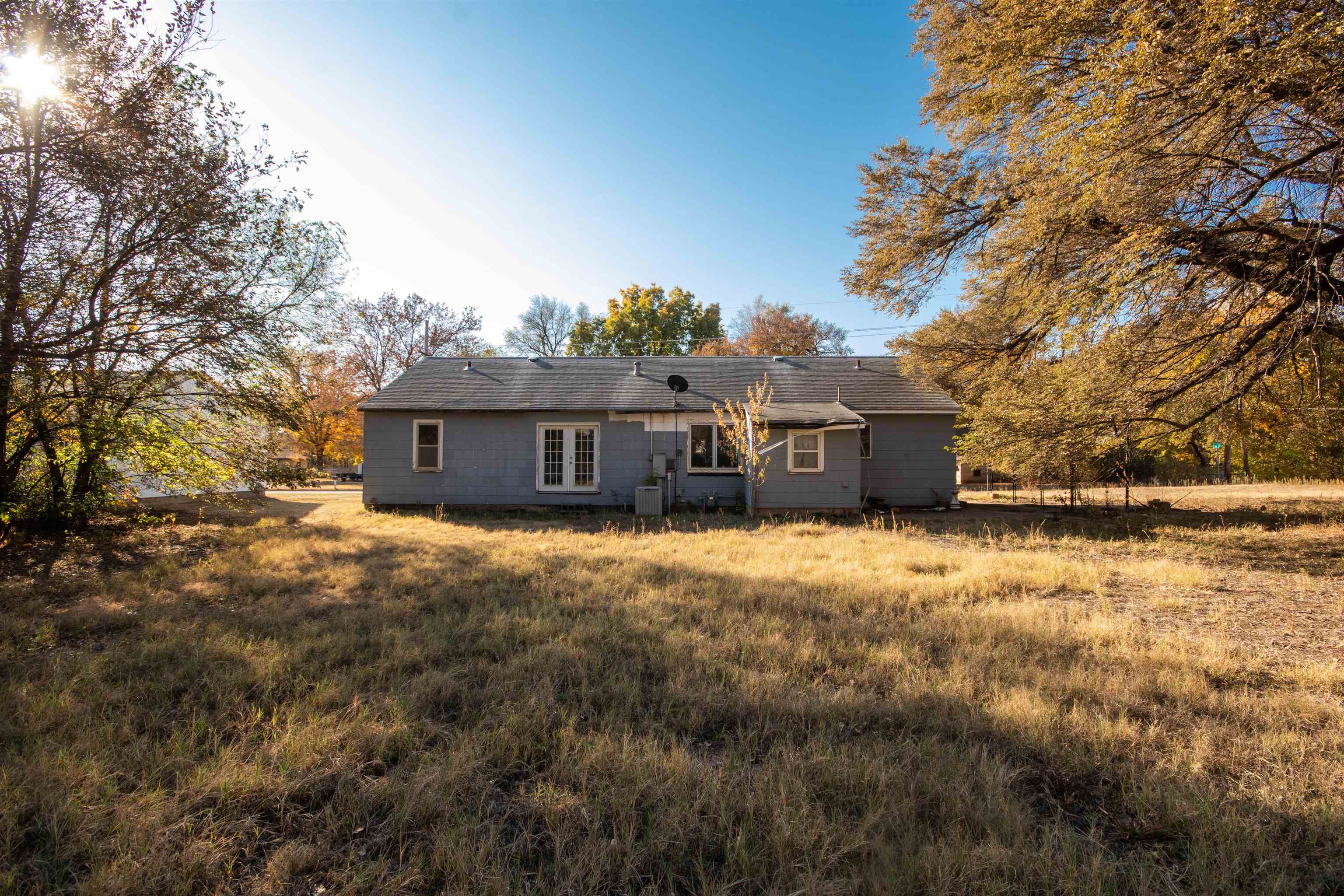 750 West Sherman Avenue Kingman, KS 67068 - Photo 23 of 24