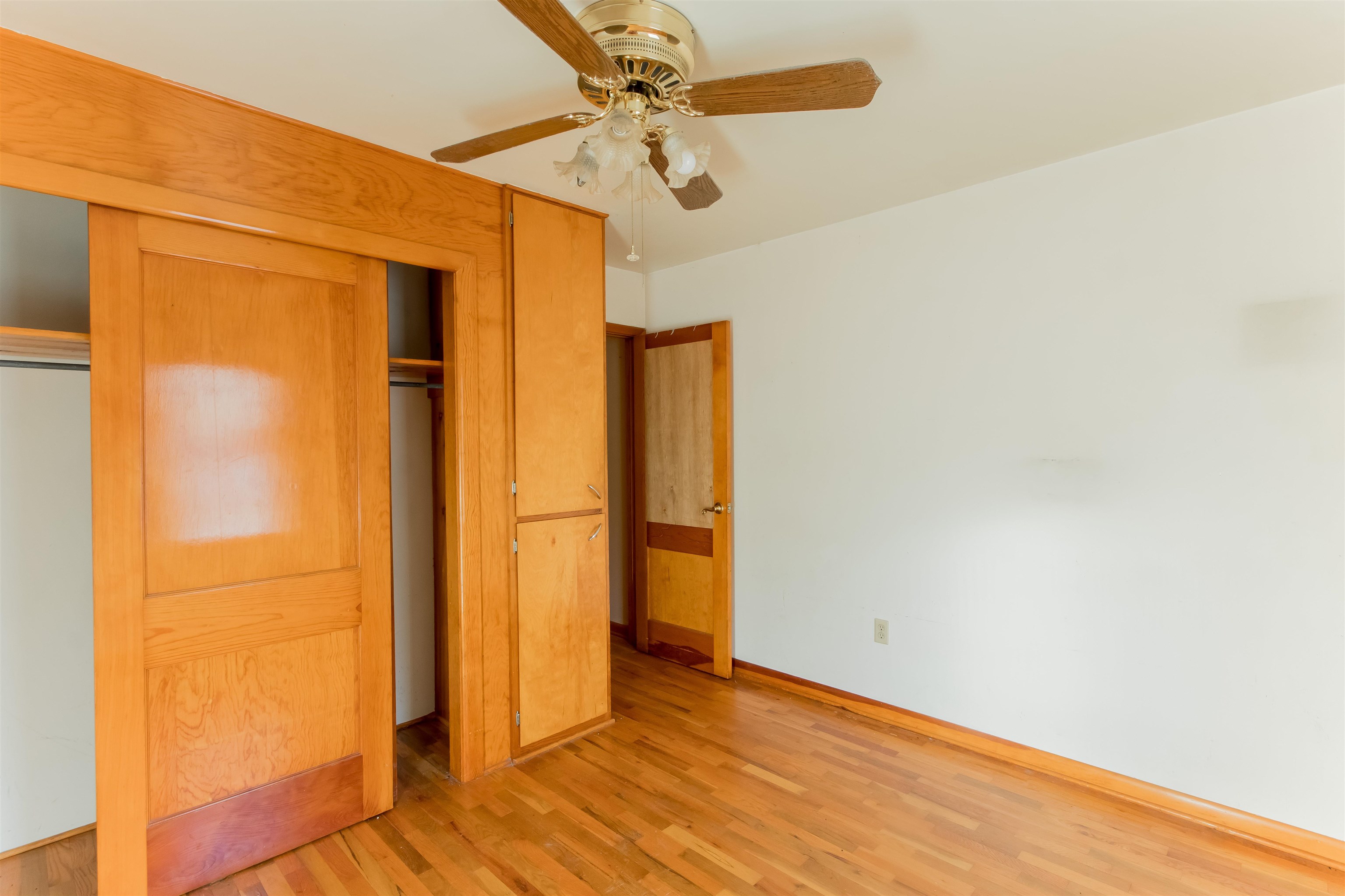 750 West Sherman Avenue Kingman, KS 67068 - Photo 6 of 24