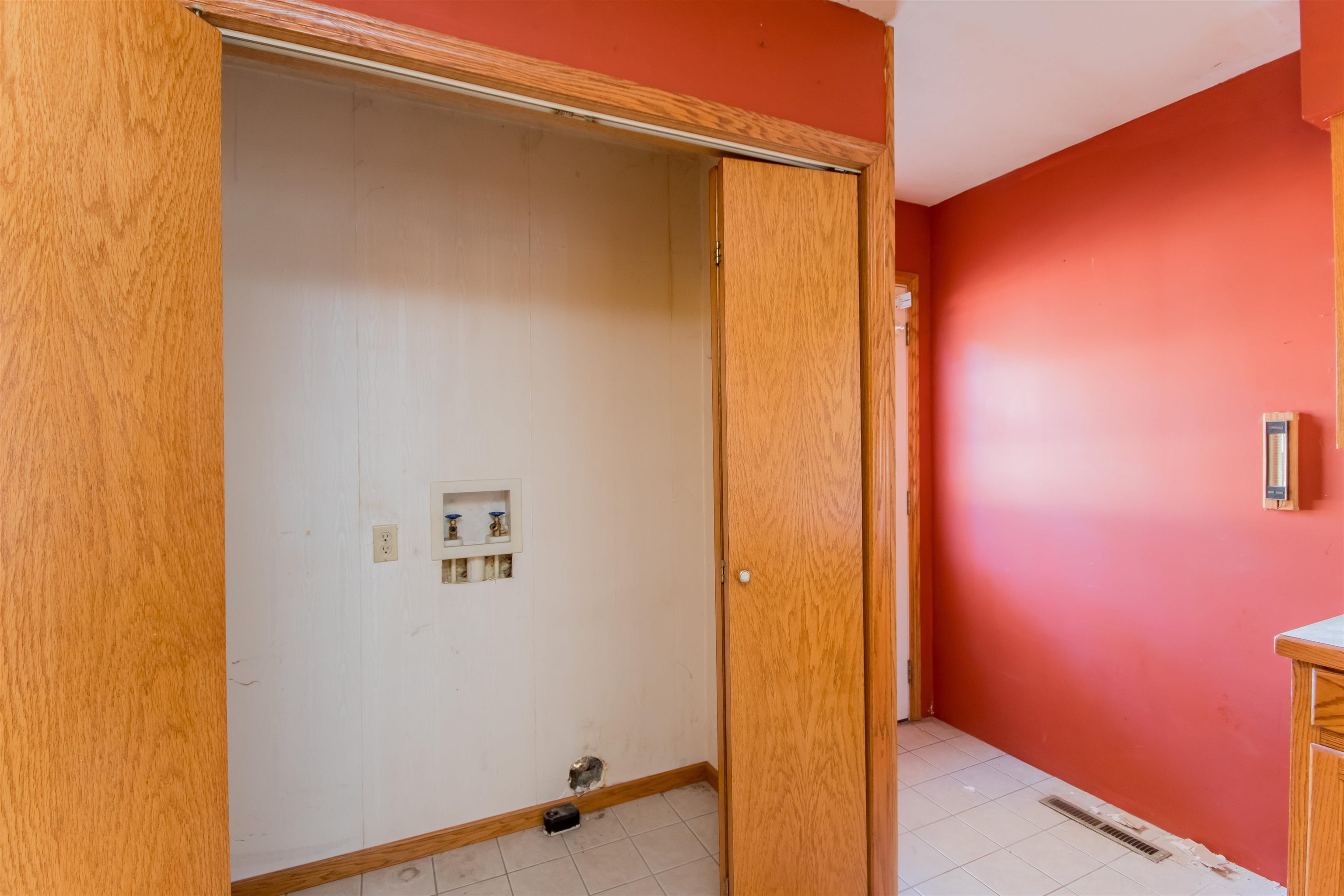 750 West Sherman Avenue Kingman, KS 67068 - Photo 9 of 24