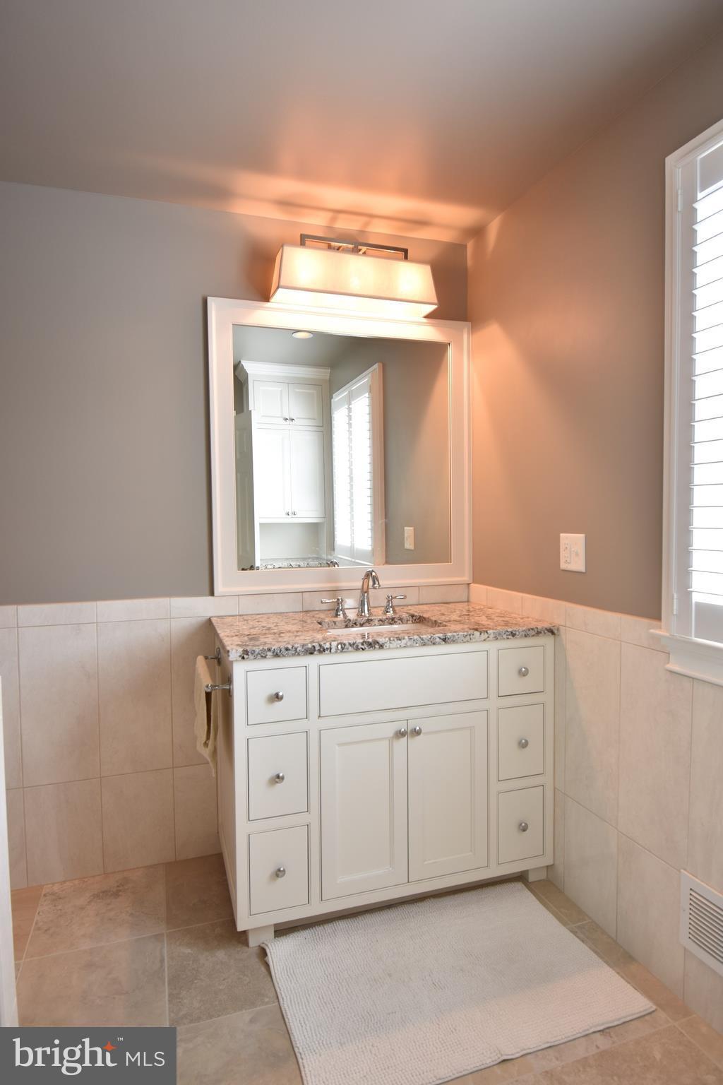 1101 Green Acre Road Baltimore, MD 21286 - Photo 22 of 30 Bath (Master)