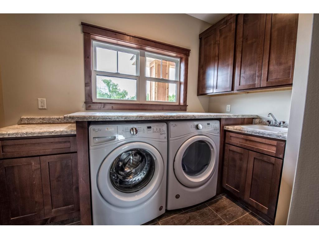 906 Chippewa Path Hudson, WI 54016 - Photo 17 of 18 Gallery Image 17