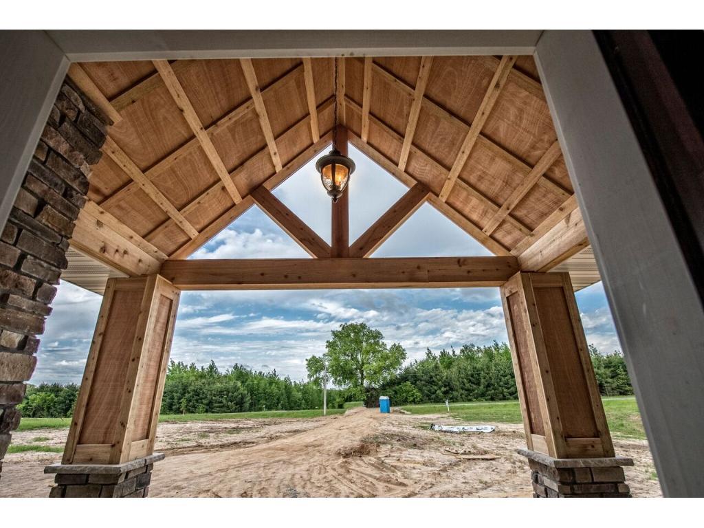 906 Chippewa Path Hudson, WI 54016 - Photo 4 of 18 Gallery Image 4