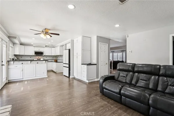 $5,300 | 1278 Millbrook Road, Corona, CA 92882