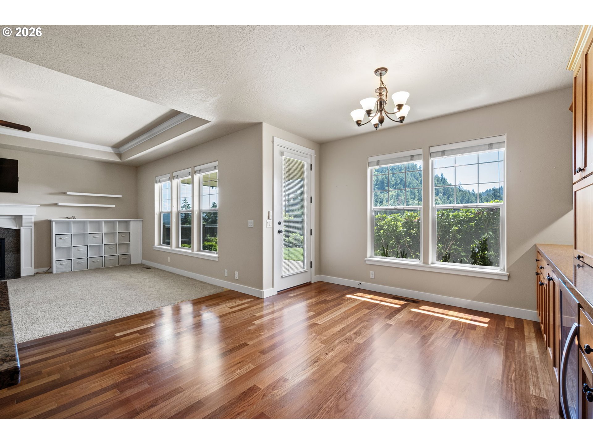 6095 Graystone Loop Springfield, OR 97478 - Photo 13 of 48 Dining Room