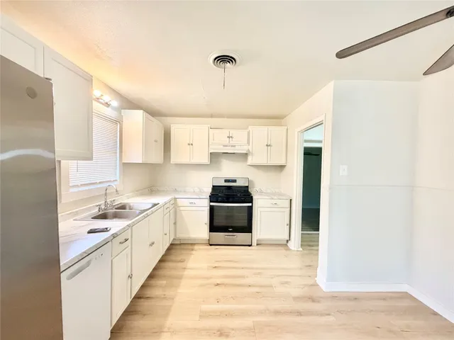 $1,795 | 5330 Wellington Drive, Austin, TX 78723