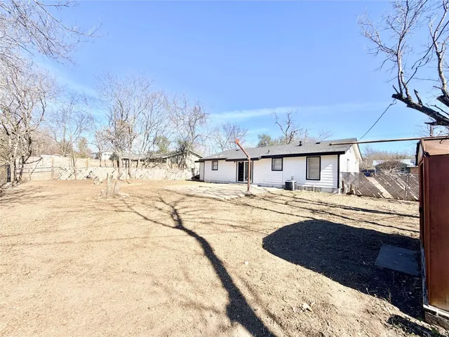 $1,795 | 5330 Wellington Drive, Austin, TX 78723