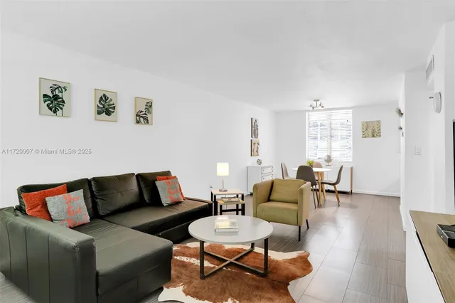 $315,000 | 1732 Meridian Avenue, Unit 202, Miami Beach, FL 33139