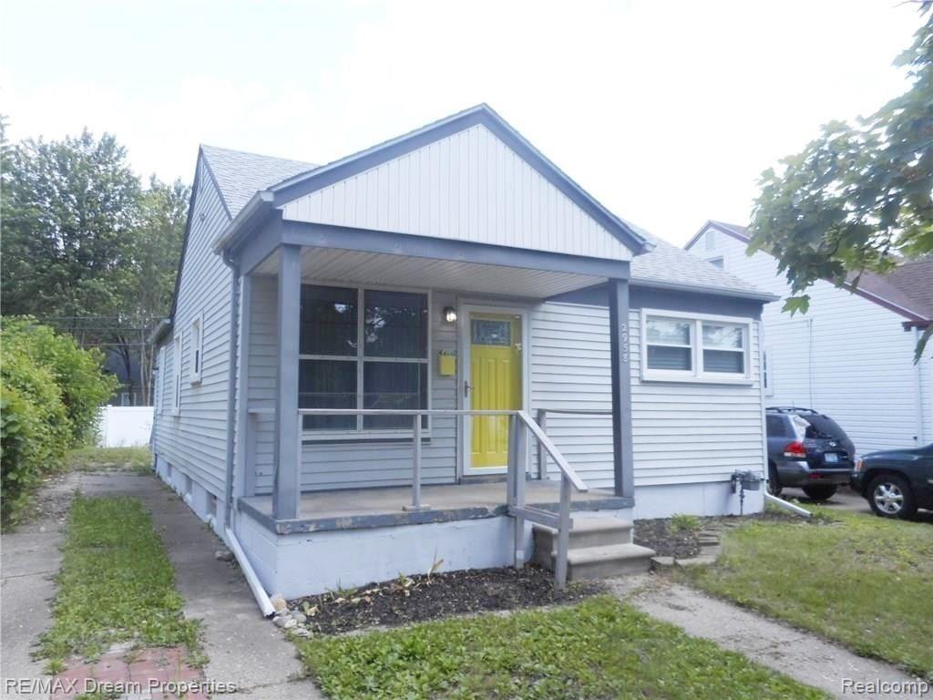 2958 Greenfield Road Berkley, MI 48072 - Photo 4 of 33 12.jpg