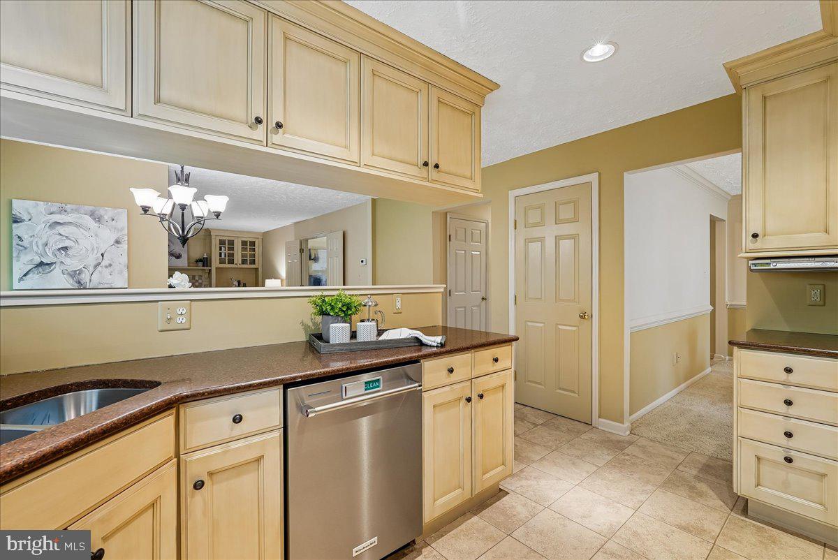 12651 Thunder Chase Drive Reston, VA 20191 - Photo 16 of 60