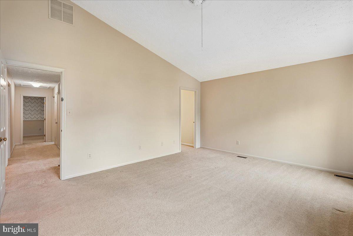 12651 Thunder Chase Drive Reston, VA 20191 - Photo 27 of 60