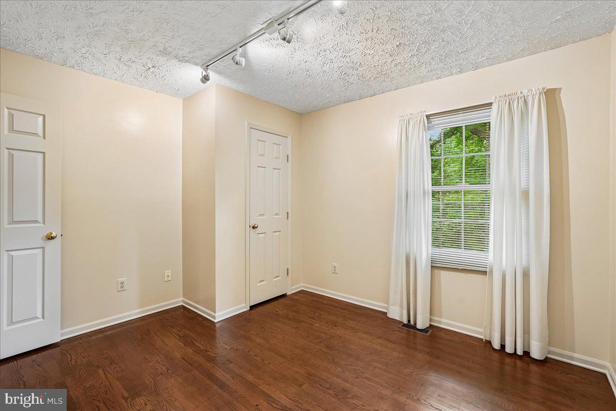 12651 Thunder Chase Drive Reston, VA 20191 - Photo 36 of 60