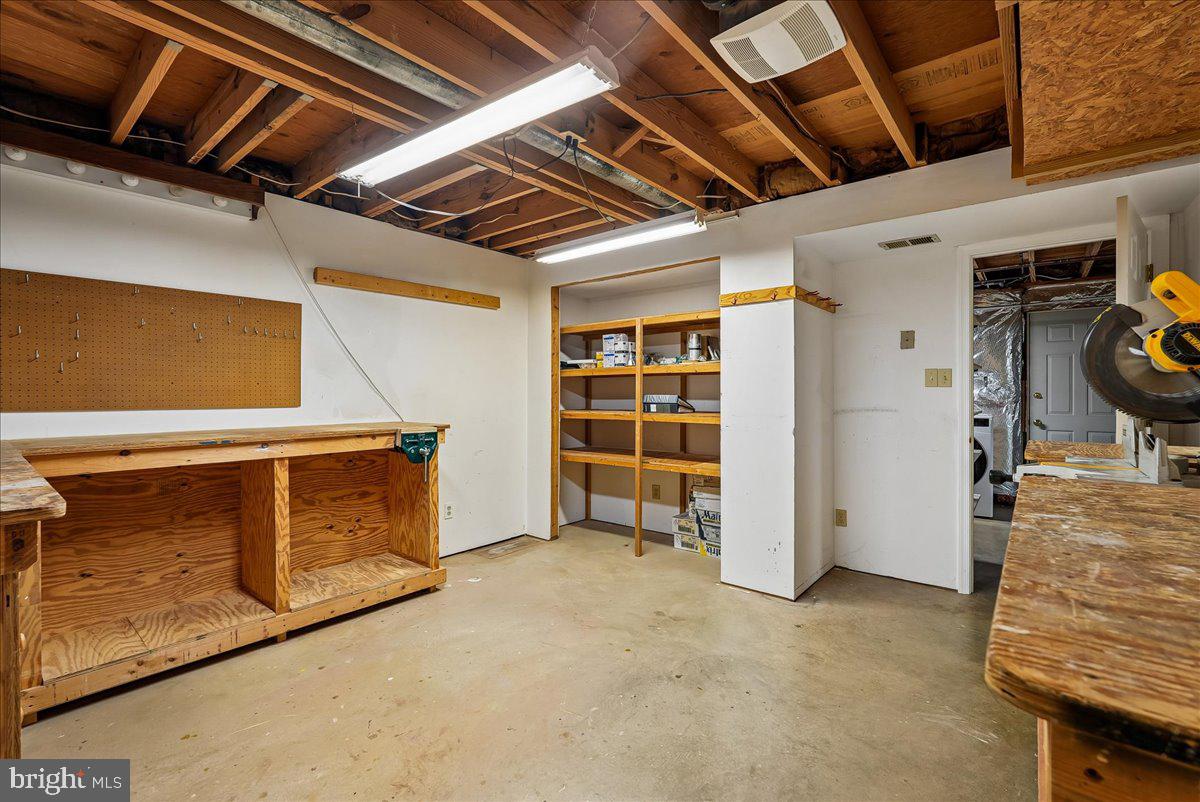 12651 Thunder Chase Drive Reston, VA 20191 - Photo 45 of 60