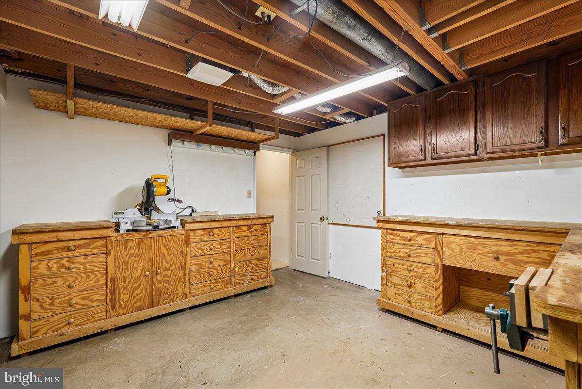 12651 Thunder Chase Drive Reston, VA 20191 - Photo 46 of 60