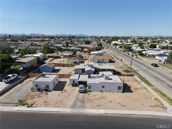 $225,000 | 290 North 3rd Street, Blythe, CA 92225