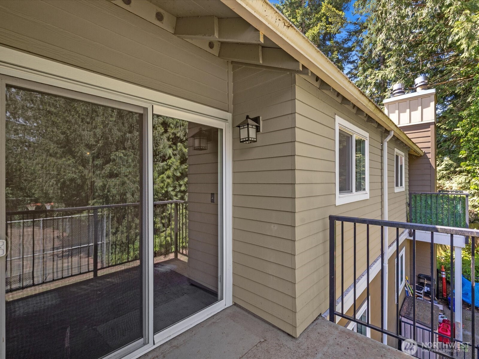 820 Cady Road, Unit D202 Everett, WA 98203 - Photo 21 of 27