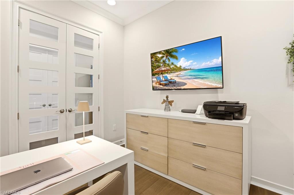 5962 Haiti Drive Naples, FL 34113 - Photo 32 of 48
