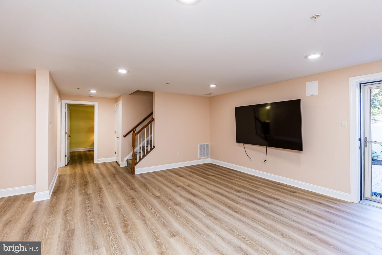 2605 Rockhampton Road Ellicott City, MD 21042 - Photo 61 of 75