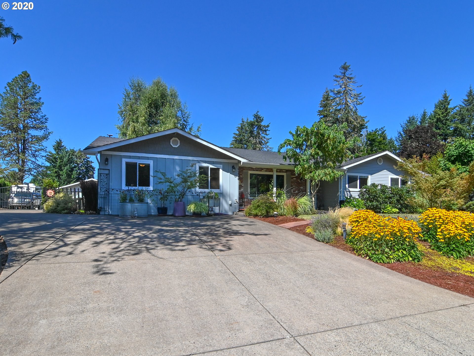 37916 Shenandoah Loop Springfield, OR 97478 - Photo 2 of 32