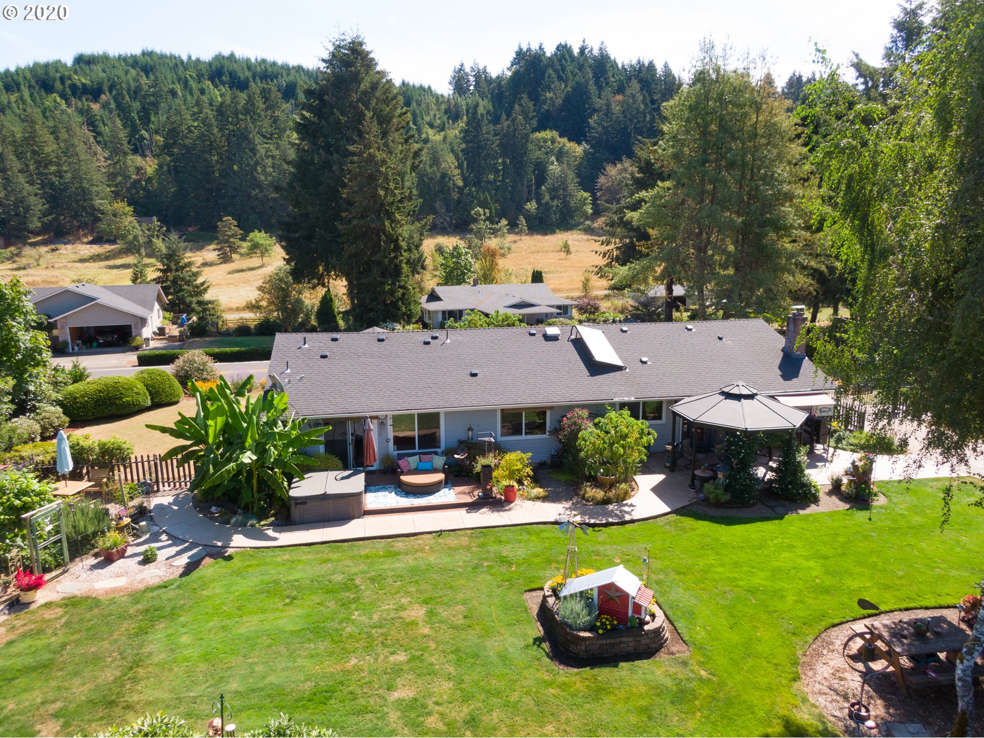 37916 Shenandoah Loop Springfield, OR 97478 - Photo 3 of 32