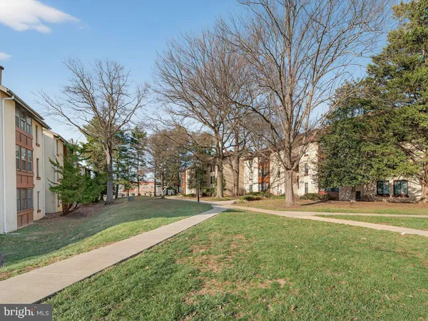 $199,900 | 9635 White Acre Road, Unit B2, Columbia, MD 21045
