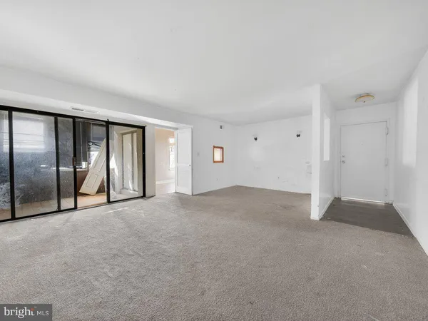 $199,900 | 9635 White Acre Road, Unit B2, Columbia, MD 21045