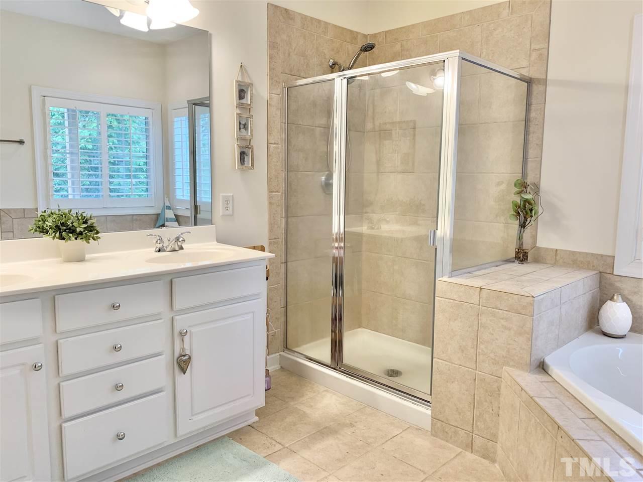 4126 Earl Grey Court Raleigh, NC 27612 - Photo 15 of 29