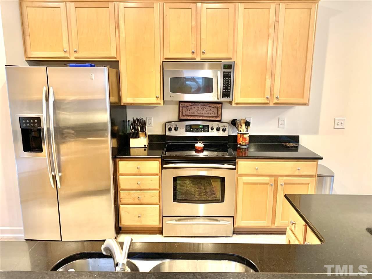4126 Earl Grey Court Raleigh, NC 27612 - Photo 10 of 29