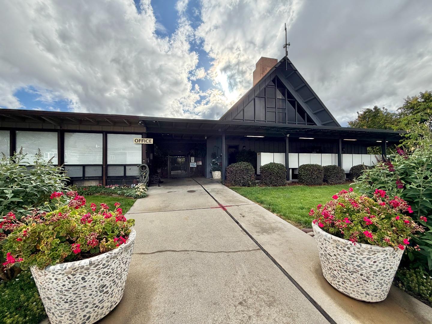 60 Wilson Way, Unit 35 Milpitas, CA 95035 - Photo 5 of 38