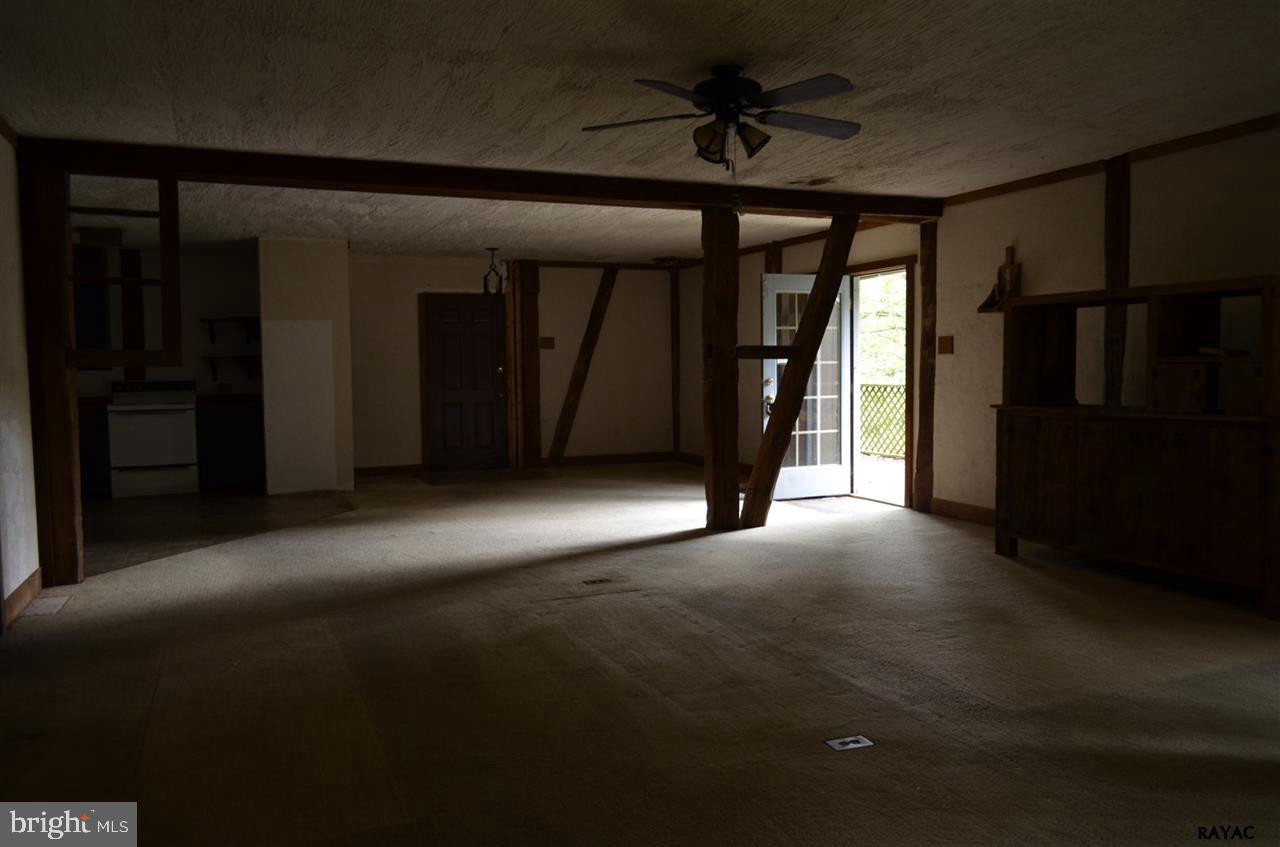 900 Snyder Corner Road Red Lion, PA 17356 - Photo 16 of 20