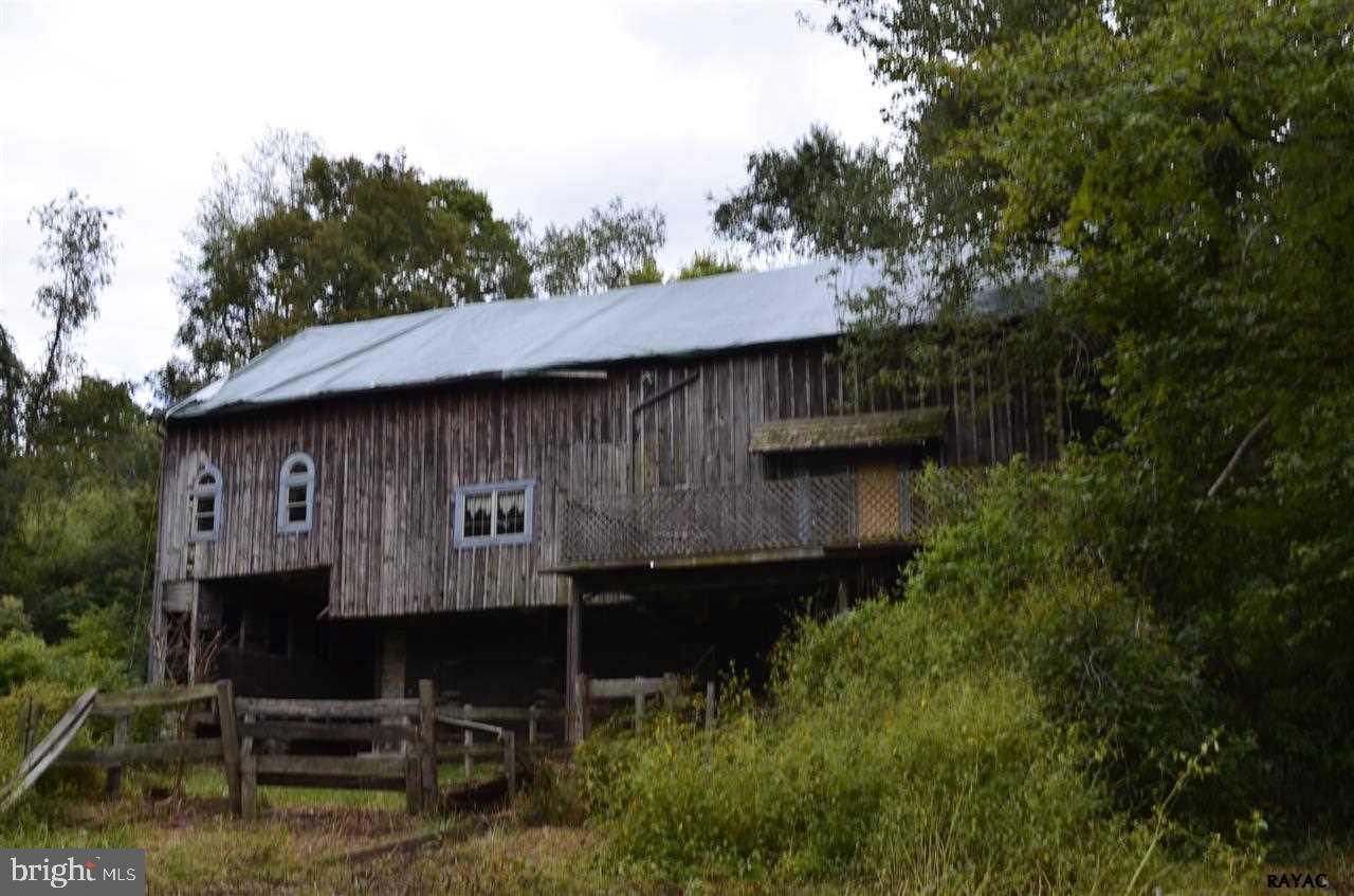 900 Snyder Corner Road Red Lion, PA 17356 - Photo 7 of 20