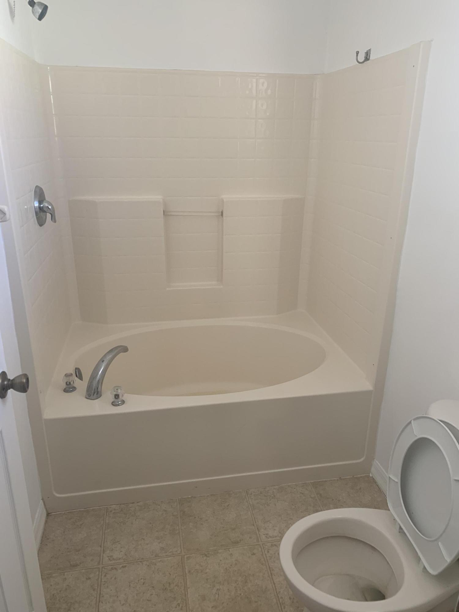 101 Bluestem Circle Daytona Beach, FL 32117 - Photo 11 of 13 Master Bath