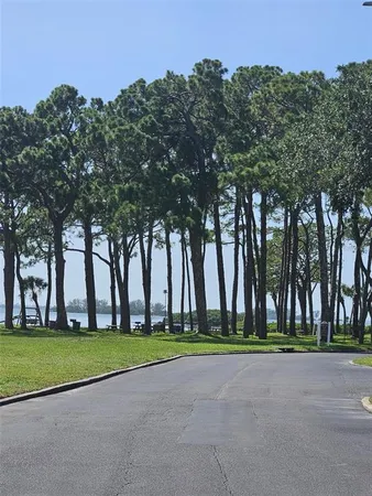 $2,000 | 2700 Bayshore Boulevard, Unit 2B, Dunedin, FL 34698