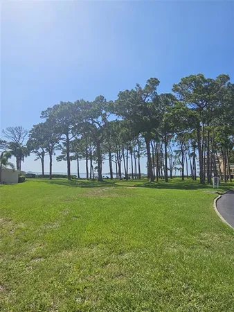 $2,000 | 2700 Bayshore Boulevard, Unit 2B, Dunedin, FL 34698