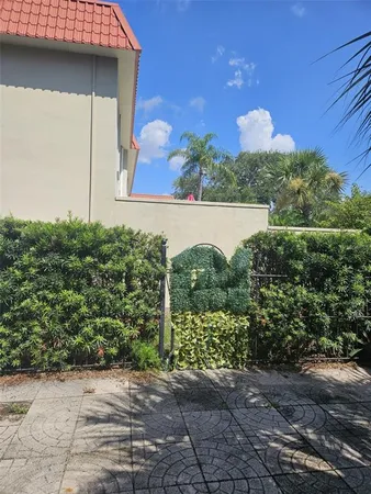 $2,000 | 2700 Bayshore Boulevard, Unit 2B, Dunedin, FL 34698