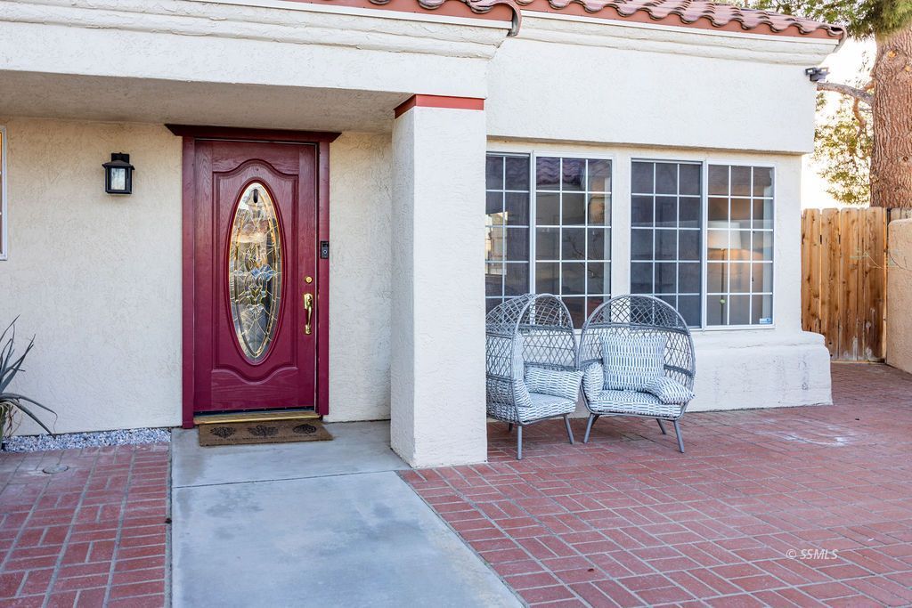 1237 Quail Way Ridgecrest, CA 93555 - Photo 6 of 47