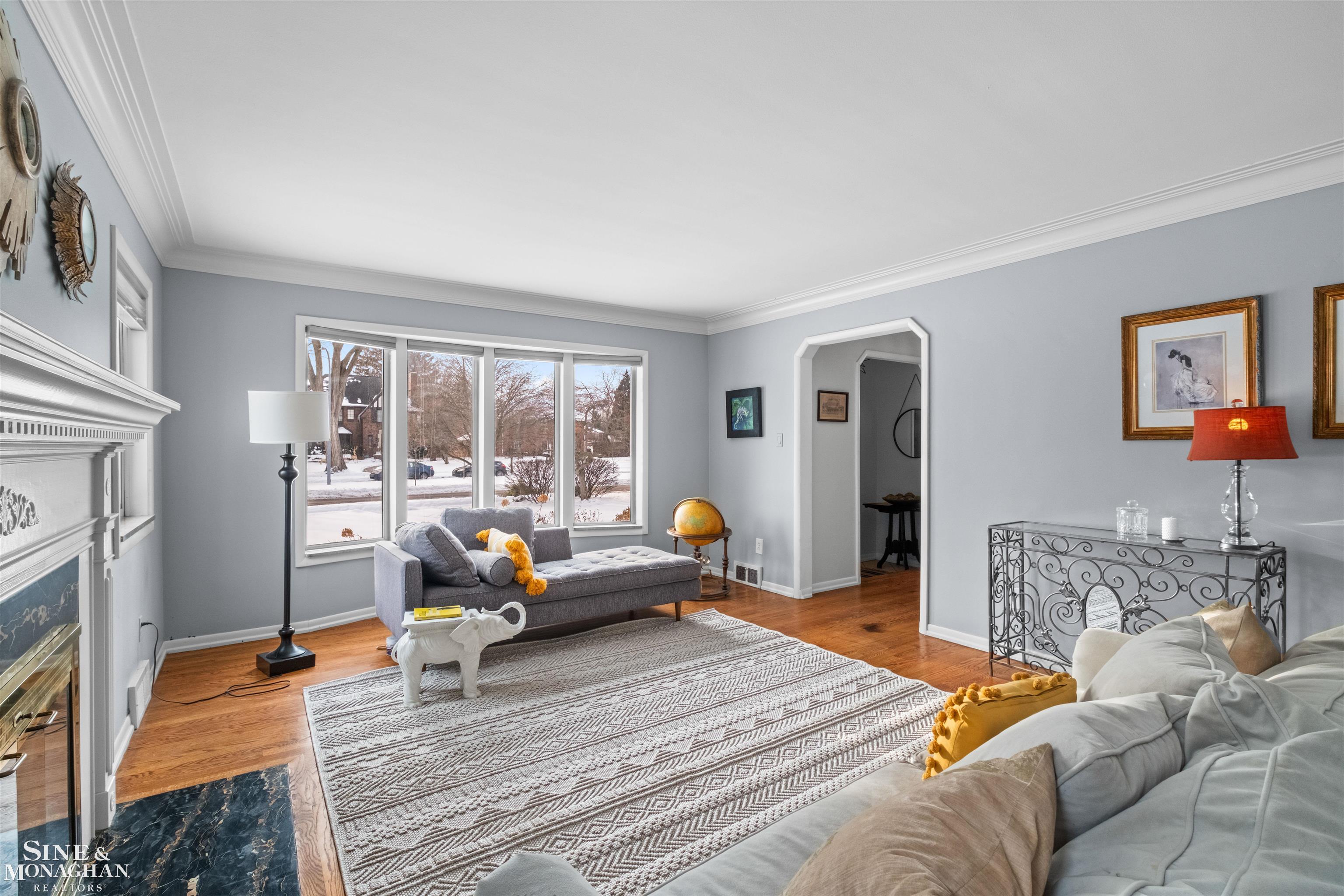 552 Middlesex Road Grosse Pointe, MI 48230 - Photo 14 of 60 50199096-aaa97515-d683-45e7-9c4a-10beda26aaf5.JPG