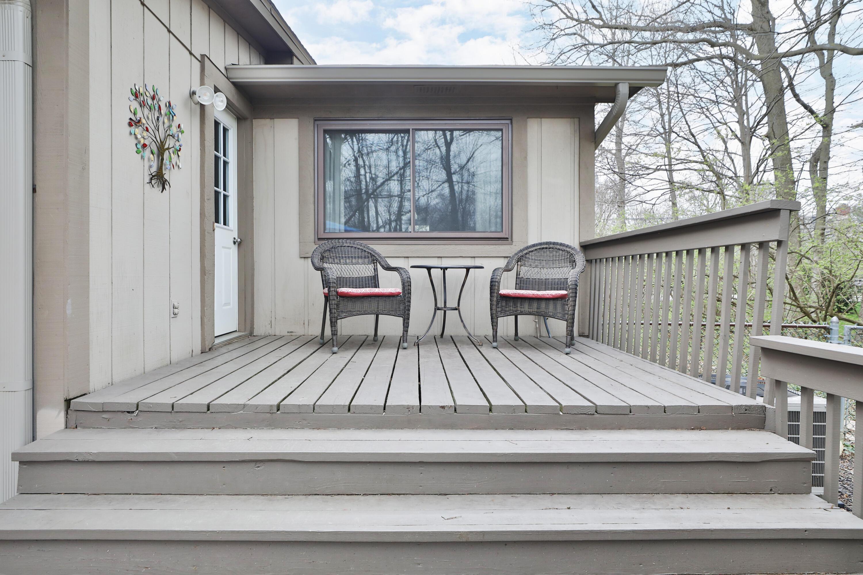 7044 Linworth Road Columbus, OH 43235 - Photo 48 of 48 Deck