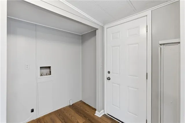 a view of empty room