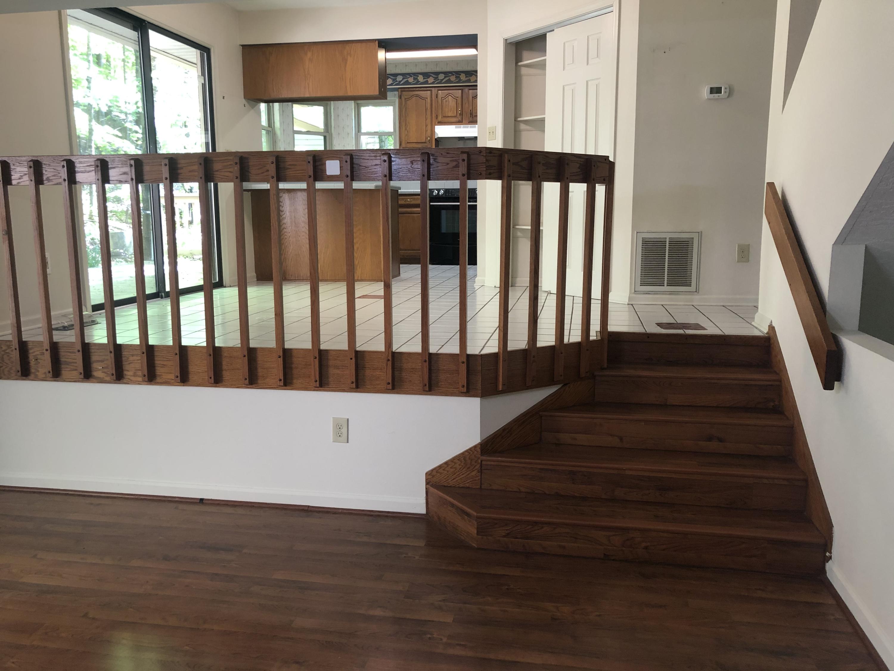 104 Greywood Place Oak Ridge, TN 37830 - Photo 9 of 18 View From Family Room To Kitchen