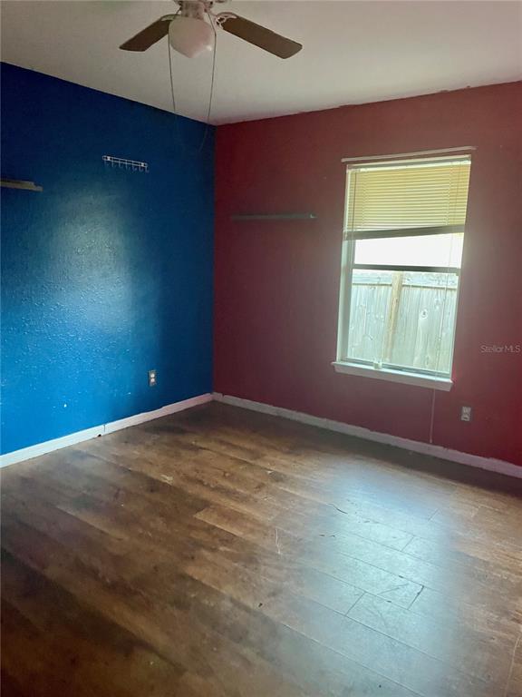 2 Redwood Track Run Ocala, FL 34472 - Photo 8 of 13 an empty room with a window